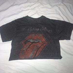 Cropped rolling stone t-shirt
